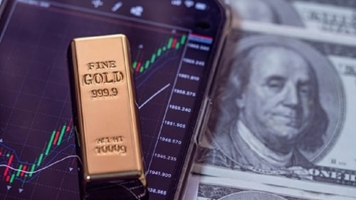 Giá vàng hôm nay (8-3): Vàng lao dốc không phanh